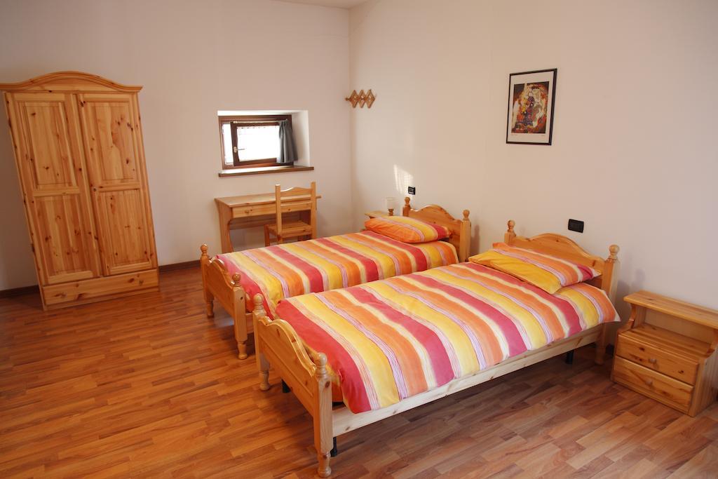 Sentiero Valinis Bed & Breakfast Fanna Room photo