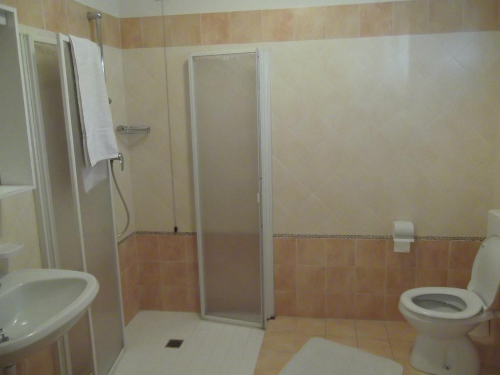 Sentiero Valinis Bed & Breakfast Fanna Room photo